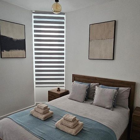 לונדון Tower Bridge Spacious King Bedroom With Extra Large Windows מראה חיצוני תמונה