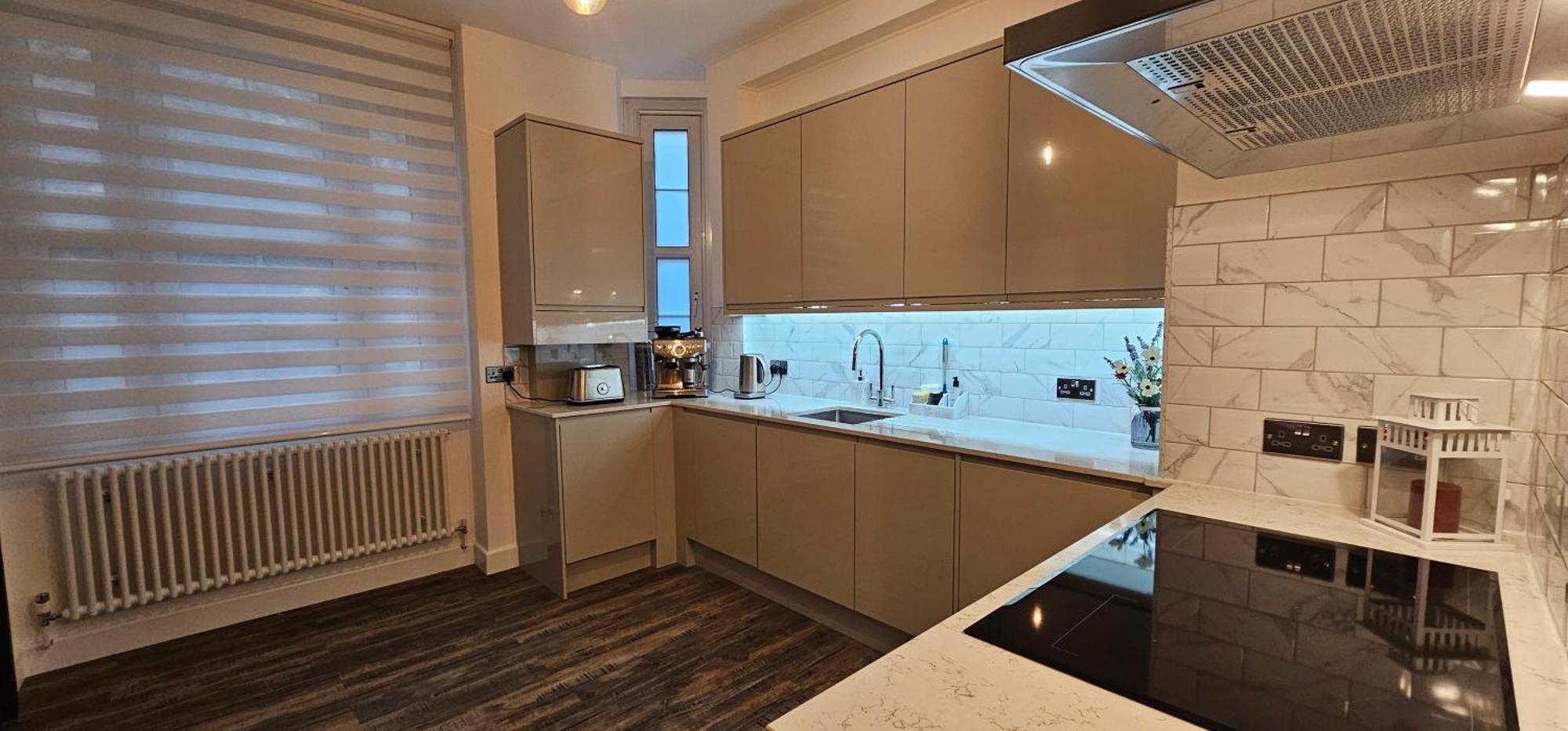 לונדון Tower Bridge Spacious King Bedroom With Extra Large Windows מראה חיצוני תמונה